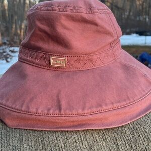 NWT L.L. Bean Wide Brim Hat Sz M